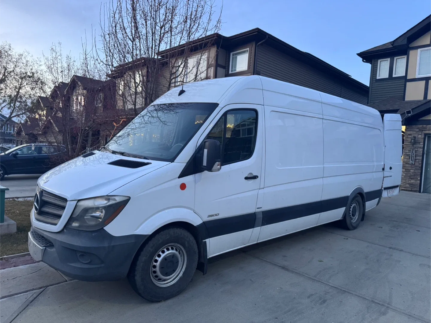 Mercedes-Benz Sprinter Van 515 Diesel DEF