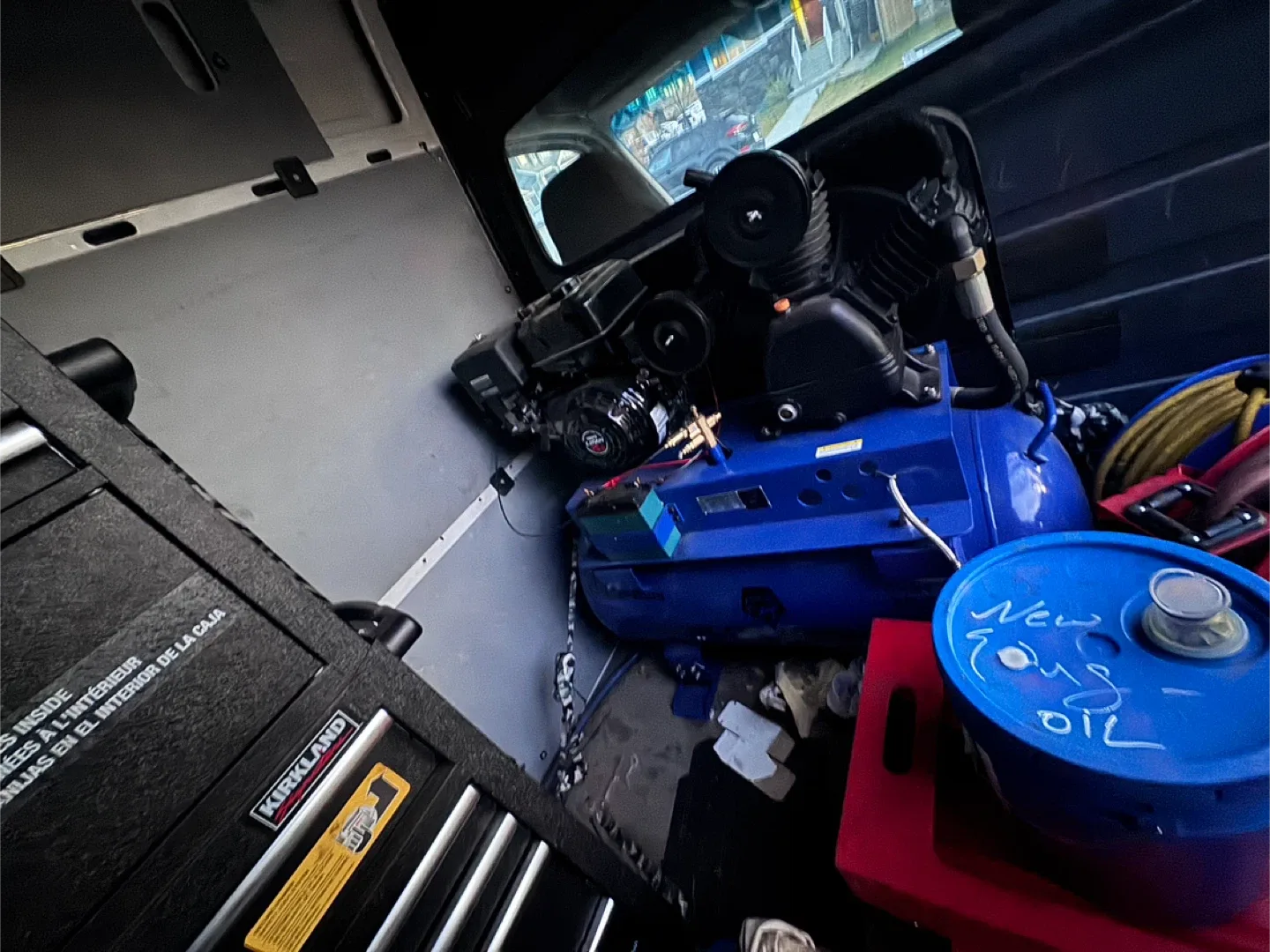 Mercedes-Benz Sprinter Van 515 Diesel DEF image indicator(7)