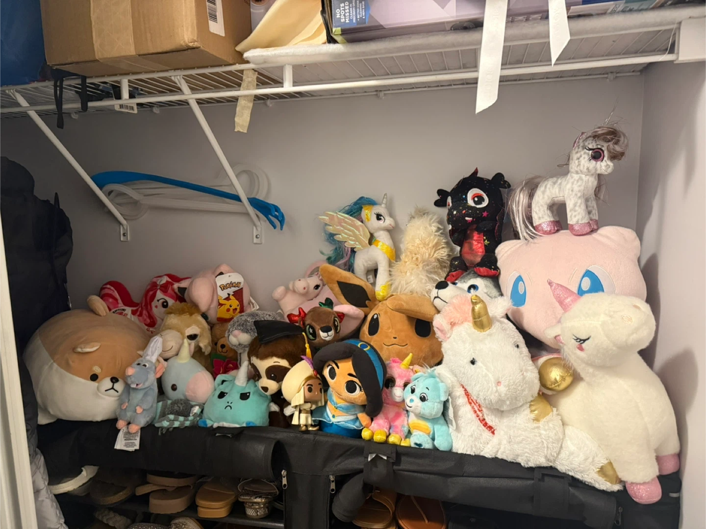 Plushie & Stuffed Animal Bundle — Excellent Condition - photo 2