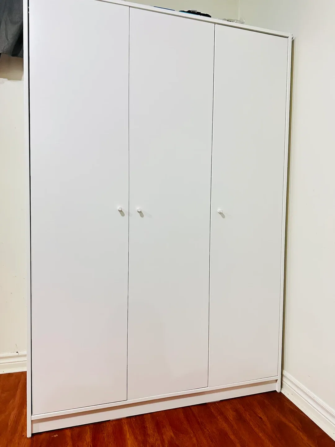 White Wardrobe with Shelves image indicator(7)