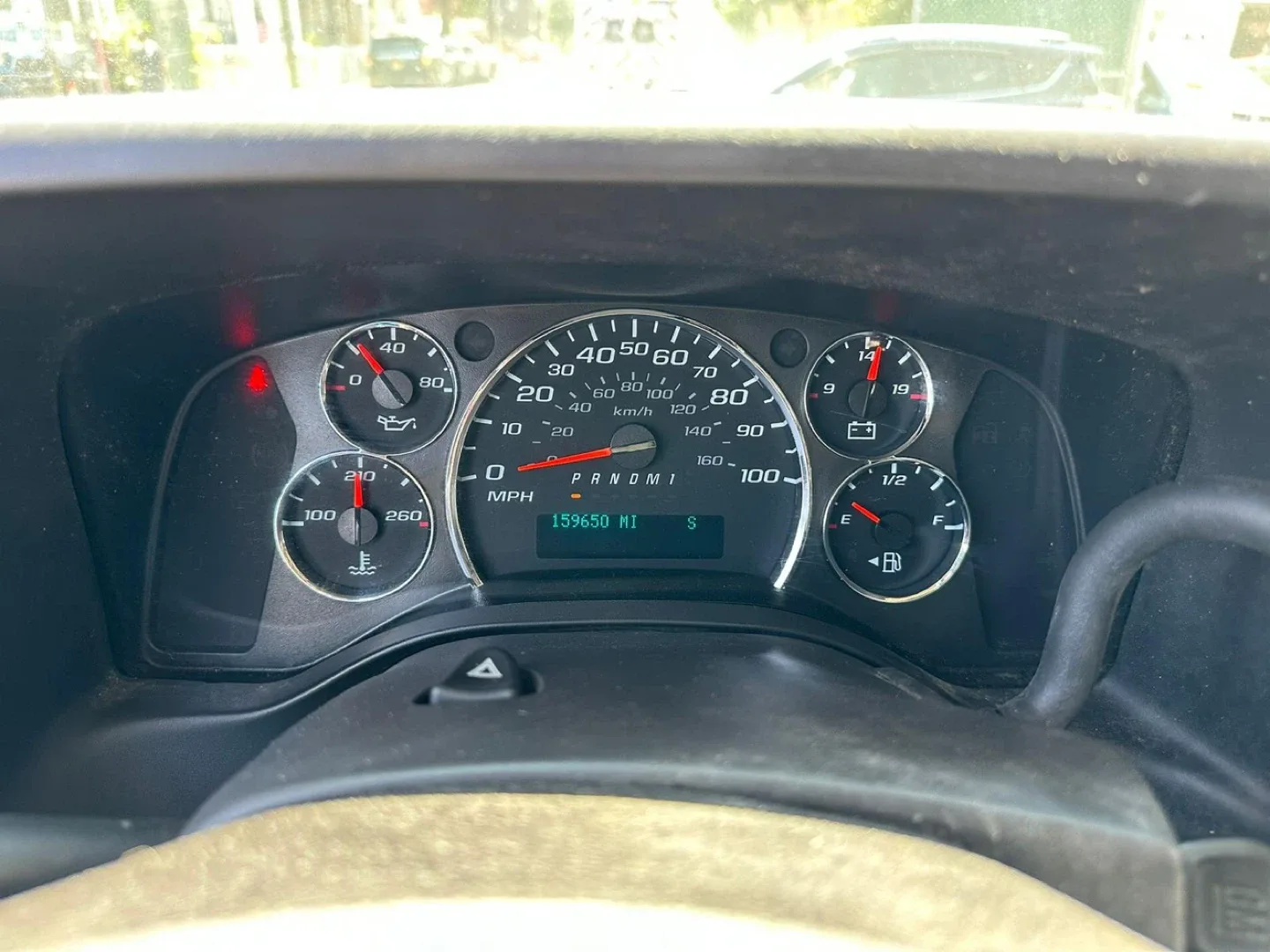 2019 GMC Savana Cargo Van image indicator(10)