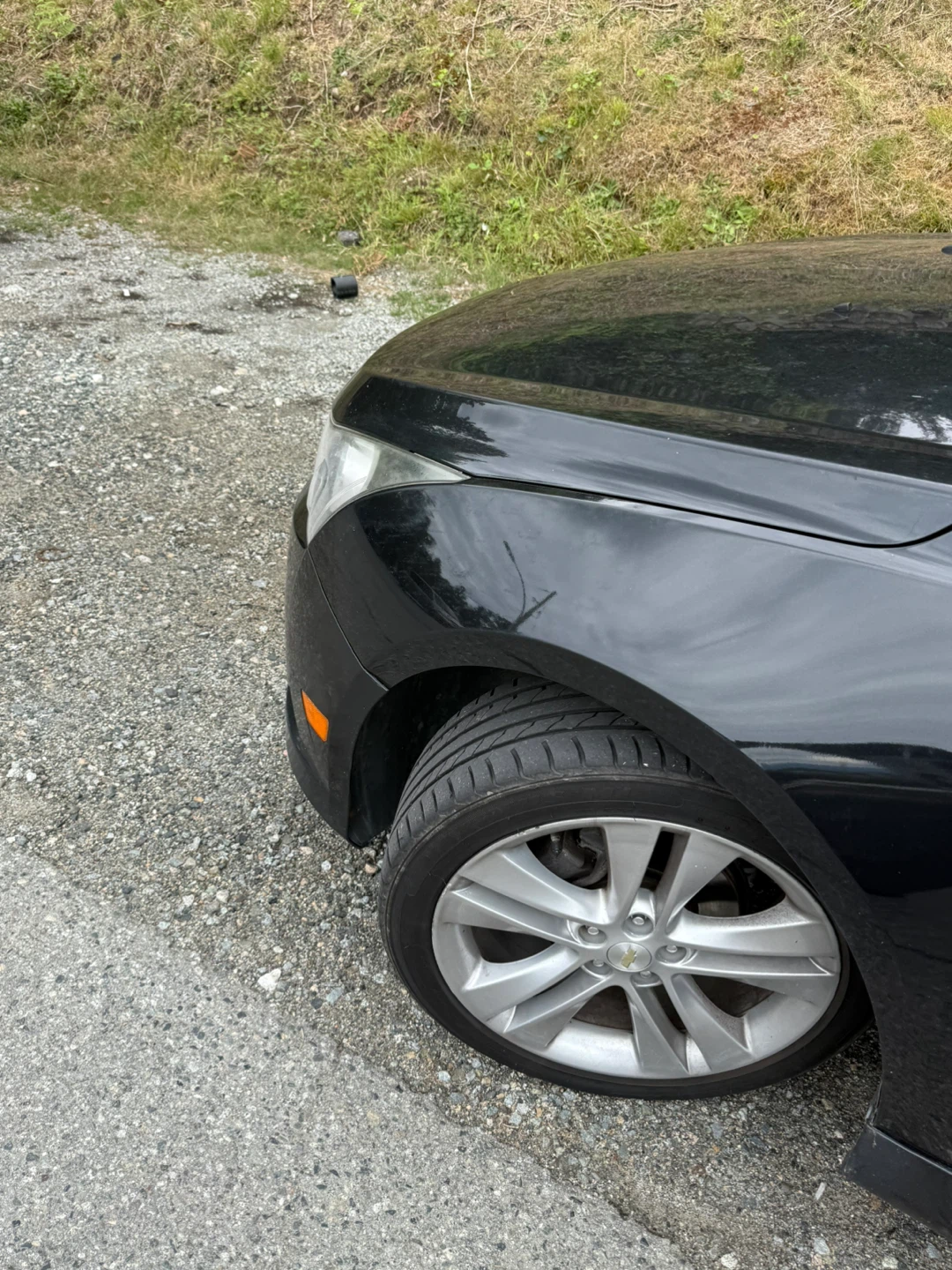 Black Chevrolet Cruze