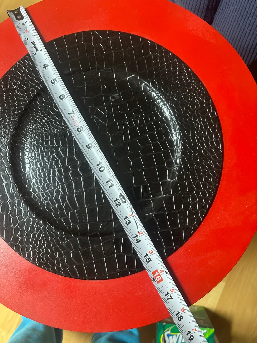 Red Accent Table with Black Top image indicator(3)