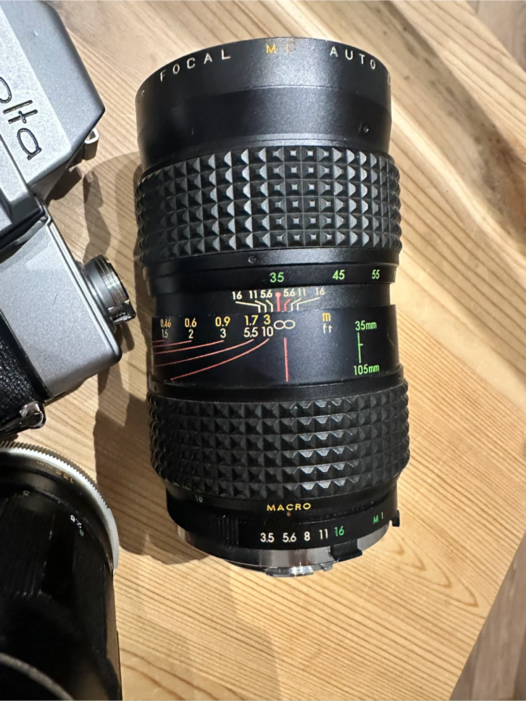 Minolta SRT 101 and SRT 201 Film Cameras + Lenses - photo 4