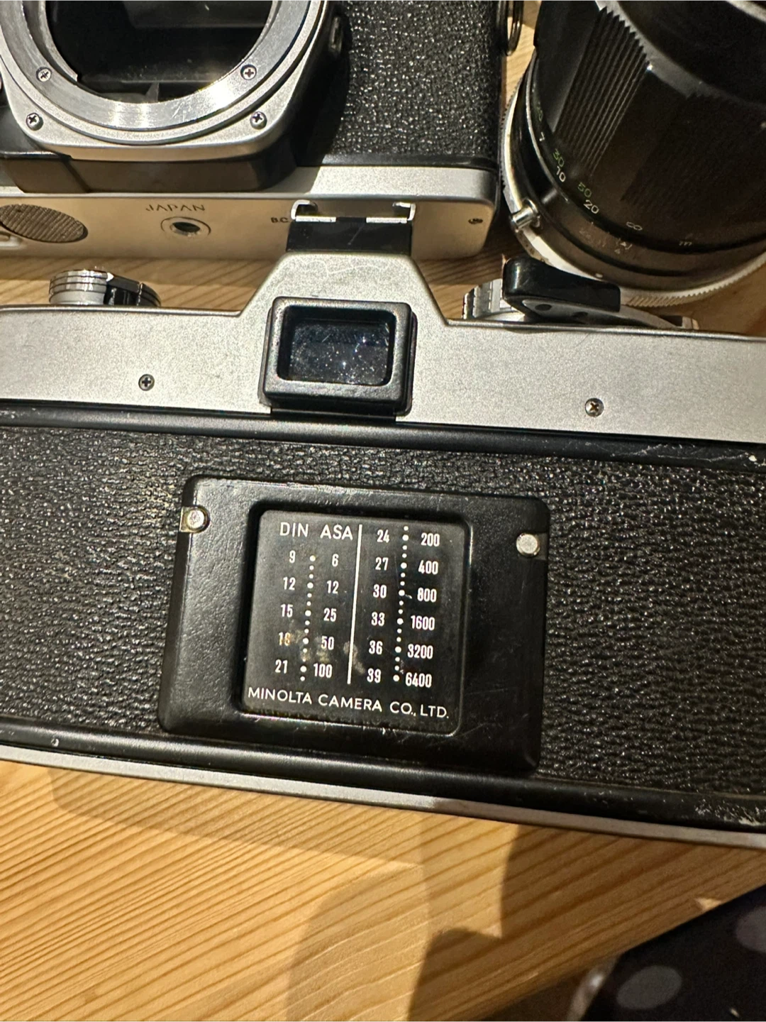 Minolta SRT 101 and SRT 201 Film Cameras + Lenses - photo 3