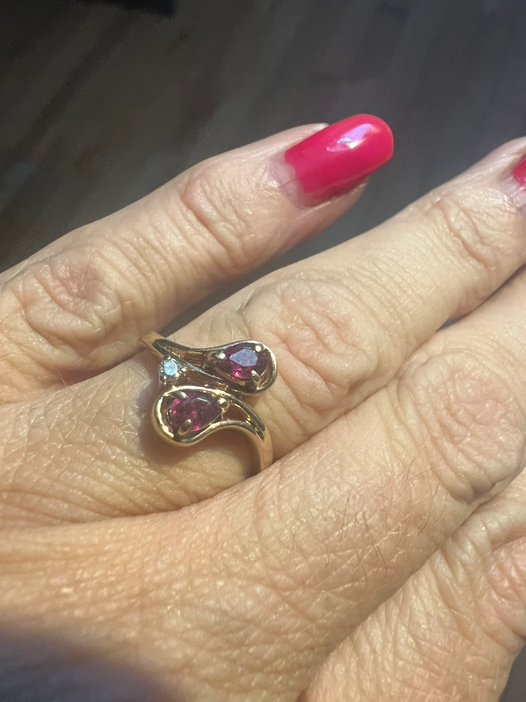 10 k Vintage Gold Ring with rubies and 1 diamond - photo 4