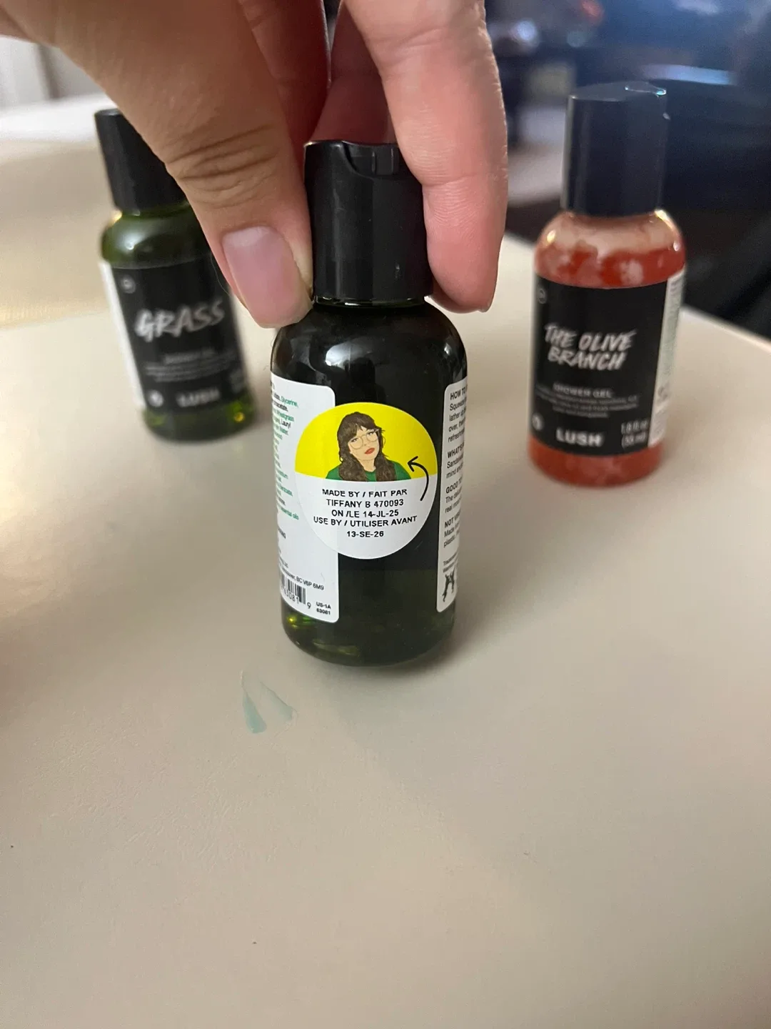 Lush Shower Gel - Grass & The Olive Branch (55ml) image indicator(2)