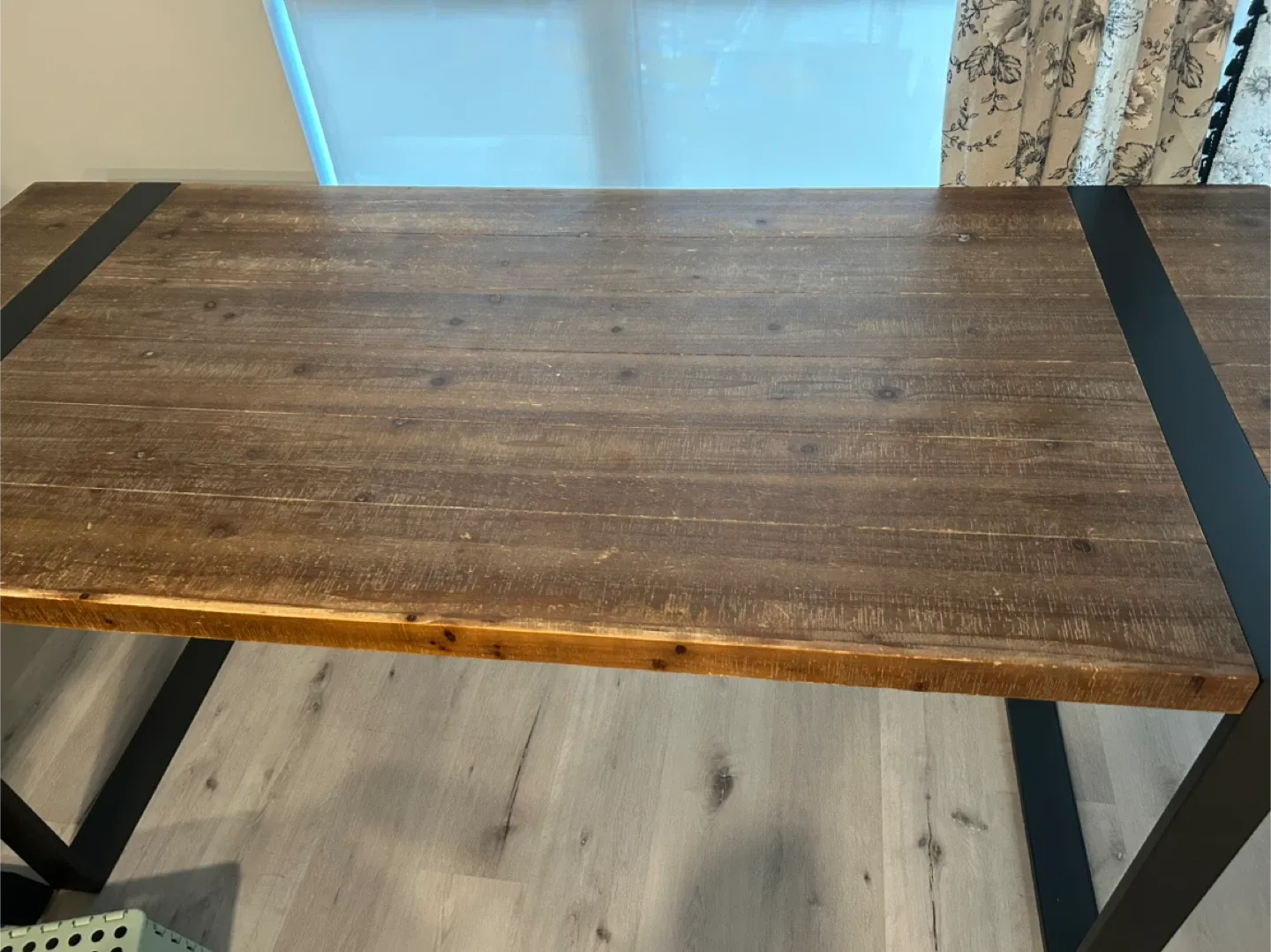 Structube Albert Dining Table image indicator(8)