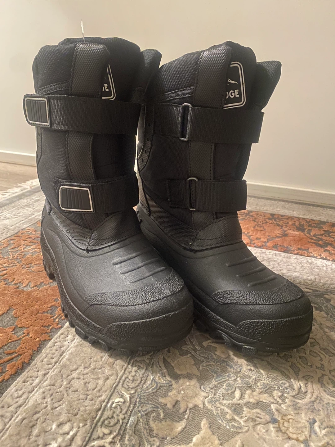 New (Unused) Arctic Ridge Black Winter Boots - Size 5