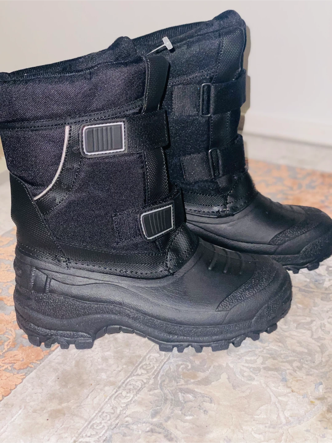 New (Unused) Arctic Ridge Black Winter Boots - Size 5 - photo 2