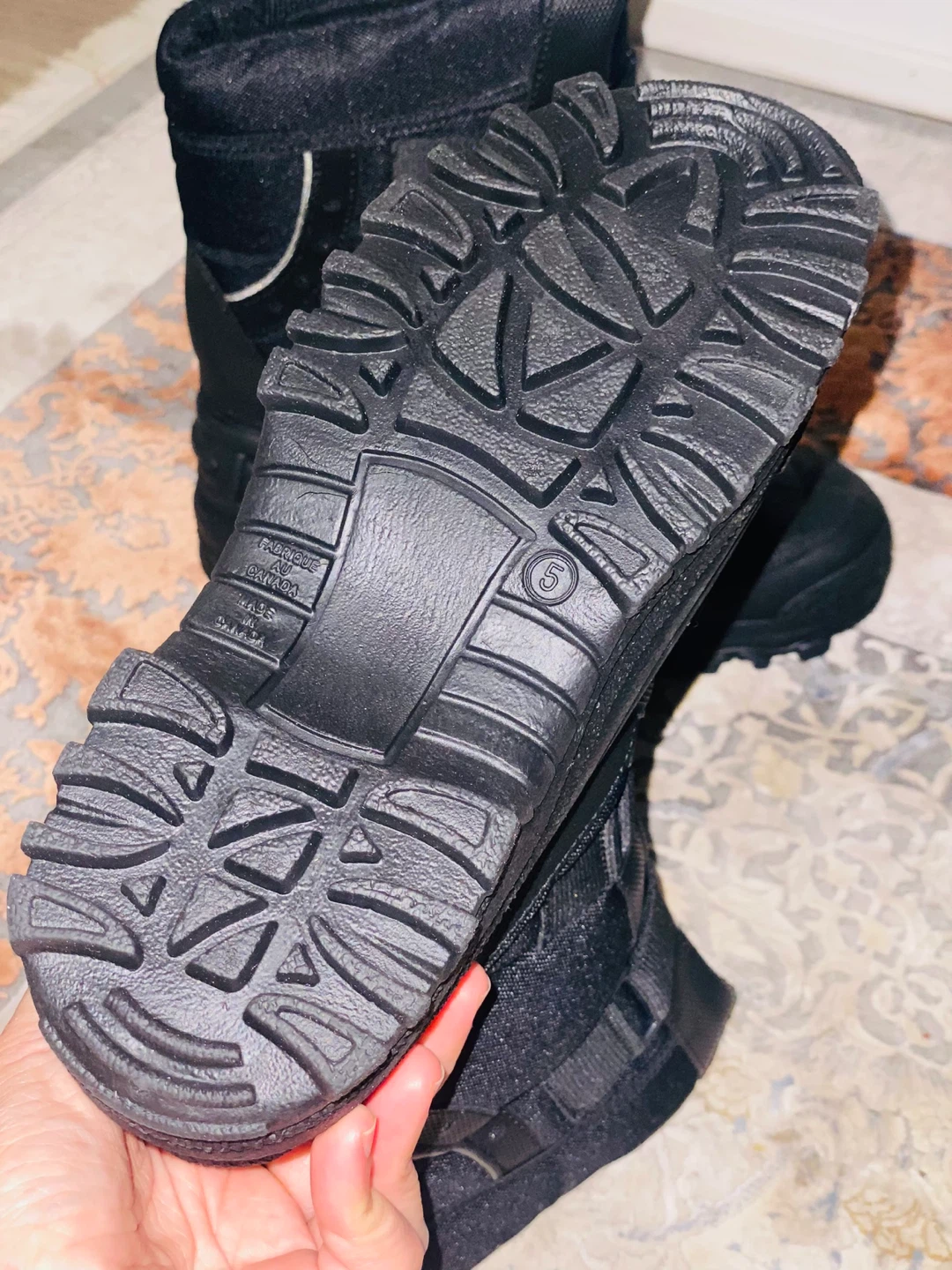 New (Unused) Arctic Ridge Black Winter Boots - Size 5 - photo 5