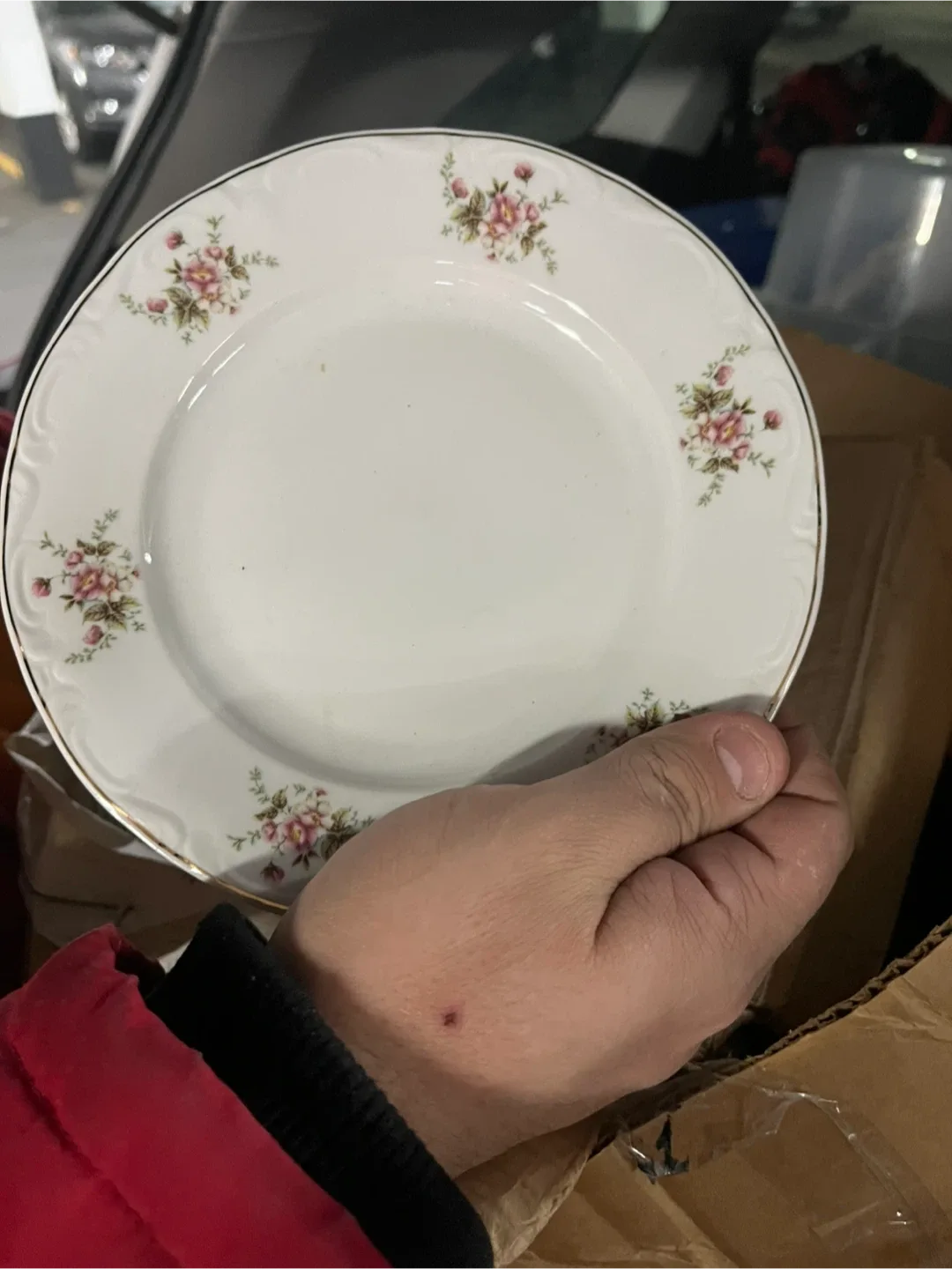 Vintage Floral China Set image indicator(3)