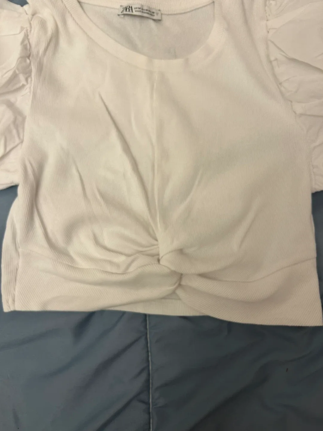Zara White Puff Sleeve Top - Size M image indicator(3)