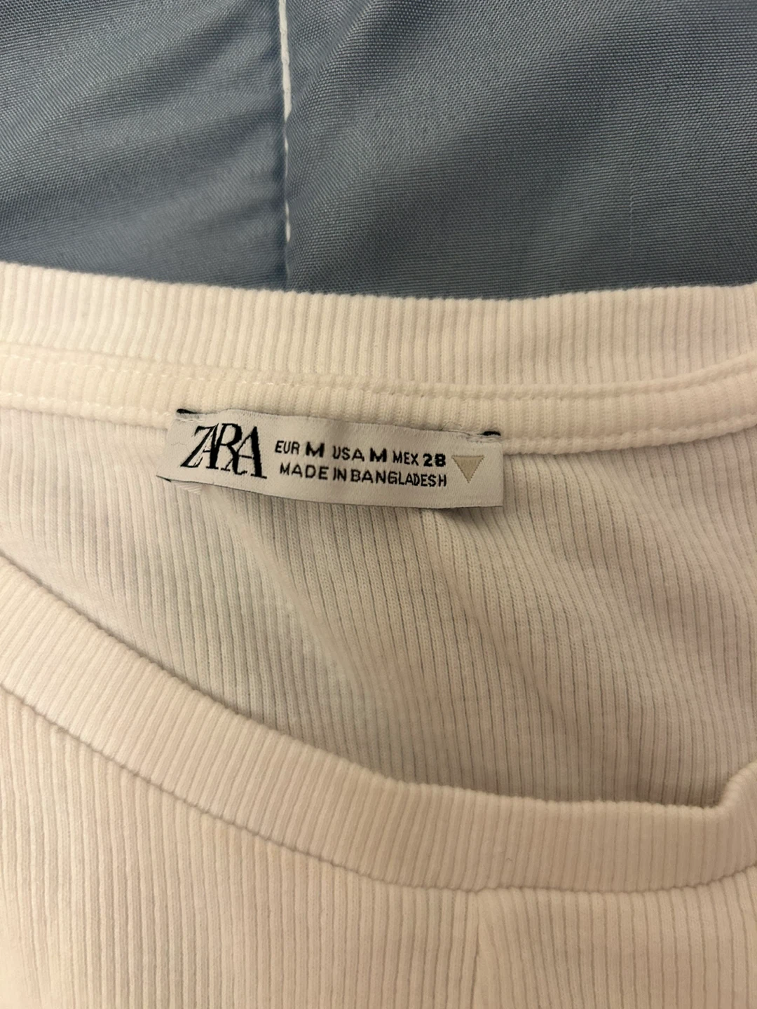 Zara White Puff Sleeve Top - Size M - photo 4