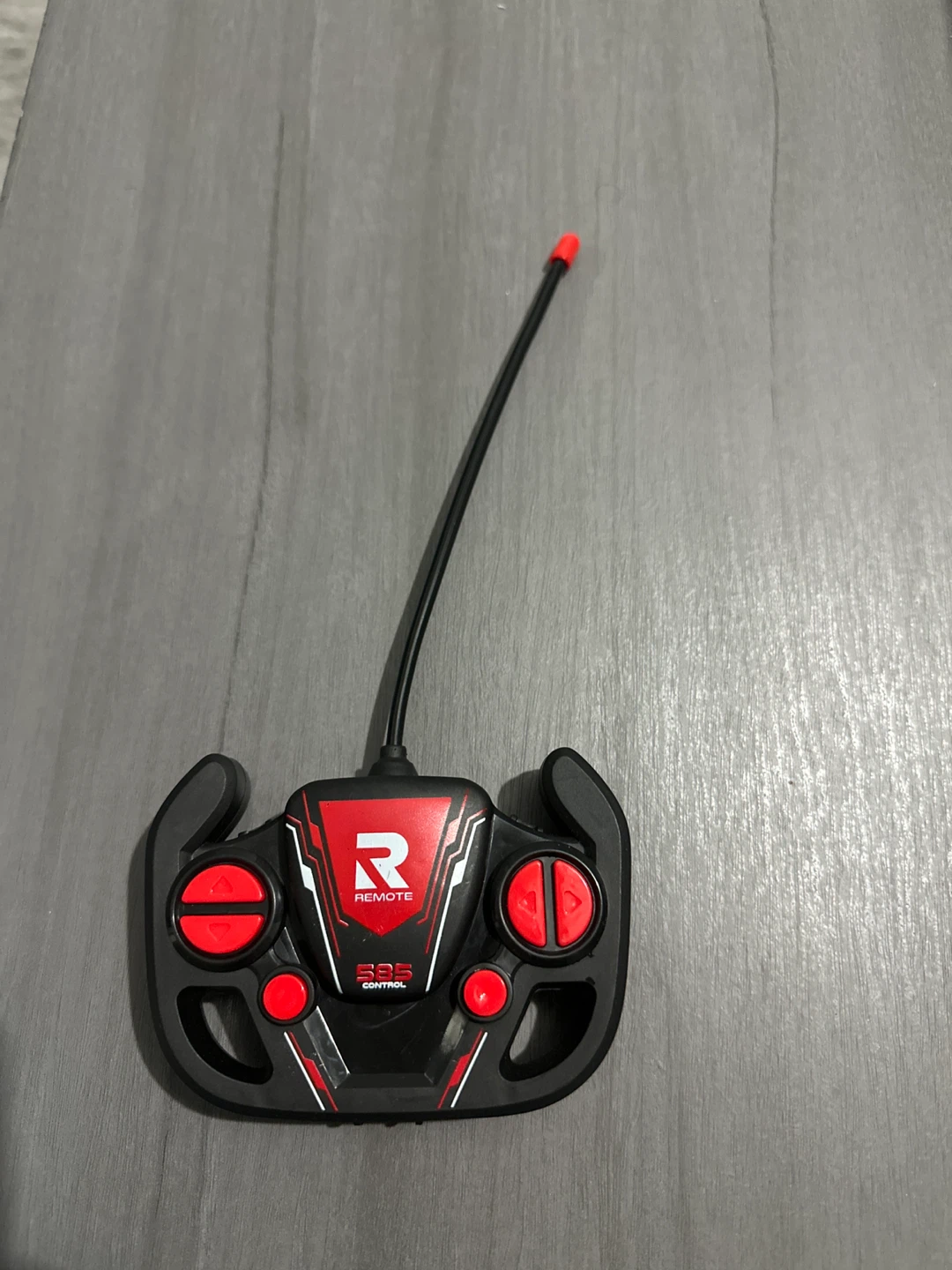 RC Car and Controller - photo 2