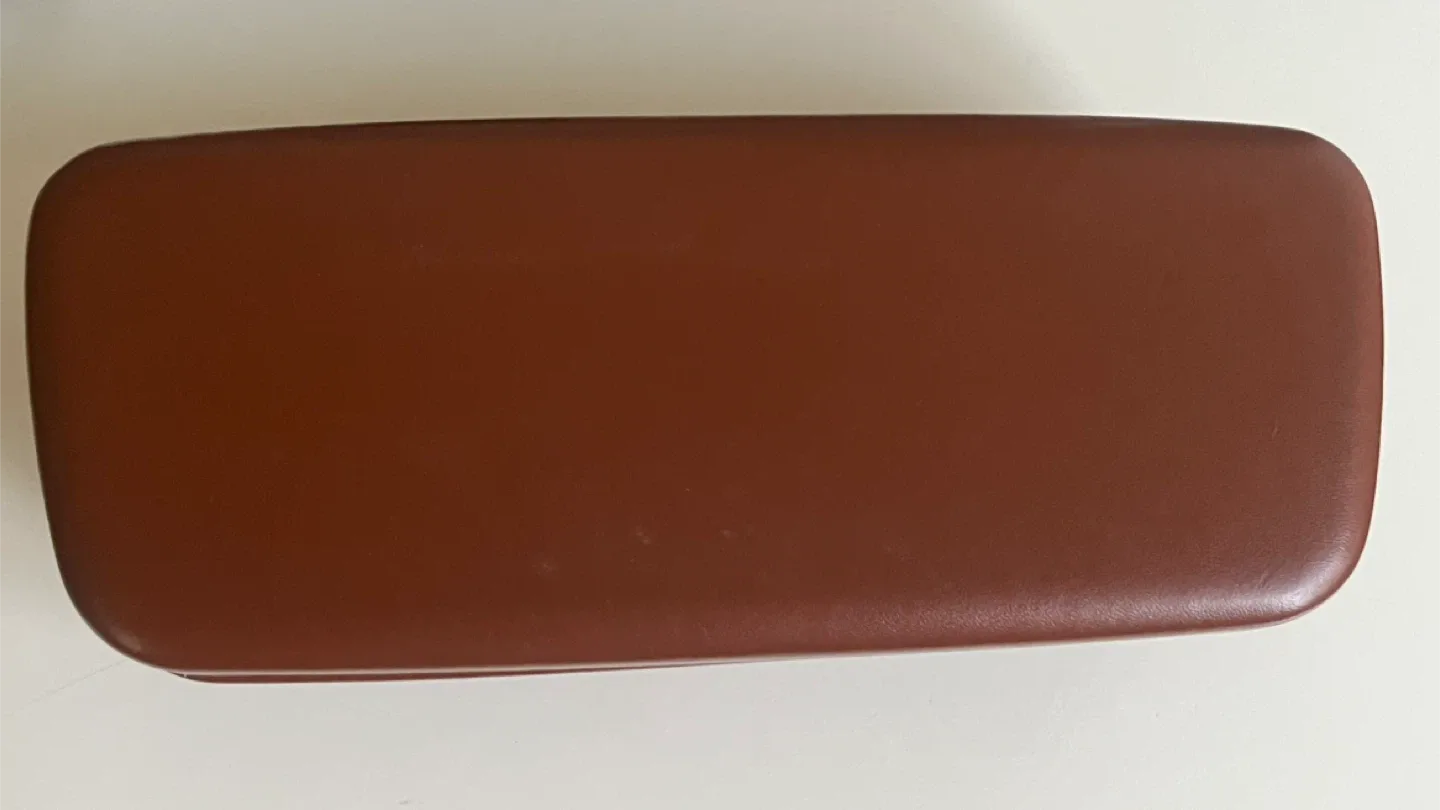 Longchamp Brown Eyeglasses Case image indicator(3)