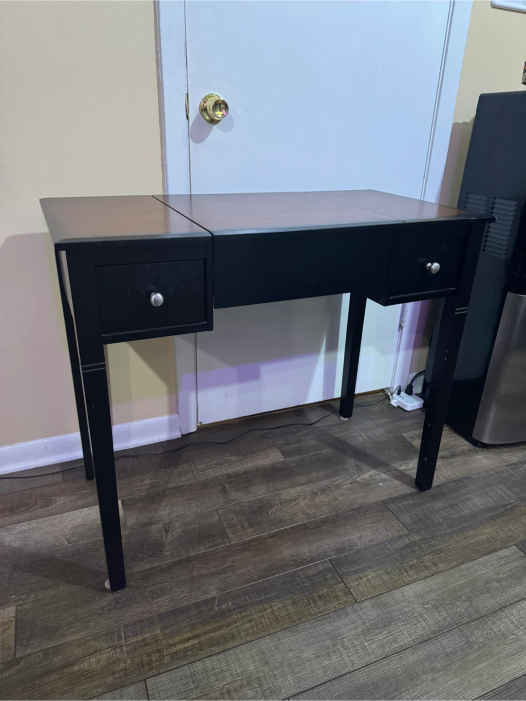 Vanity Makeup Desk with Mirror - photo 3