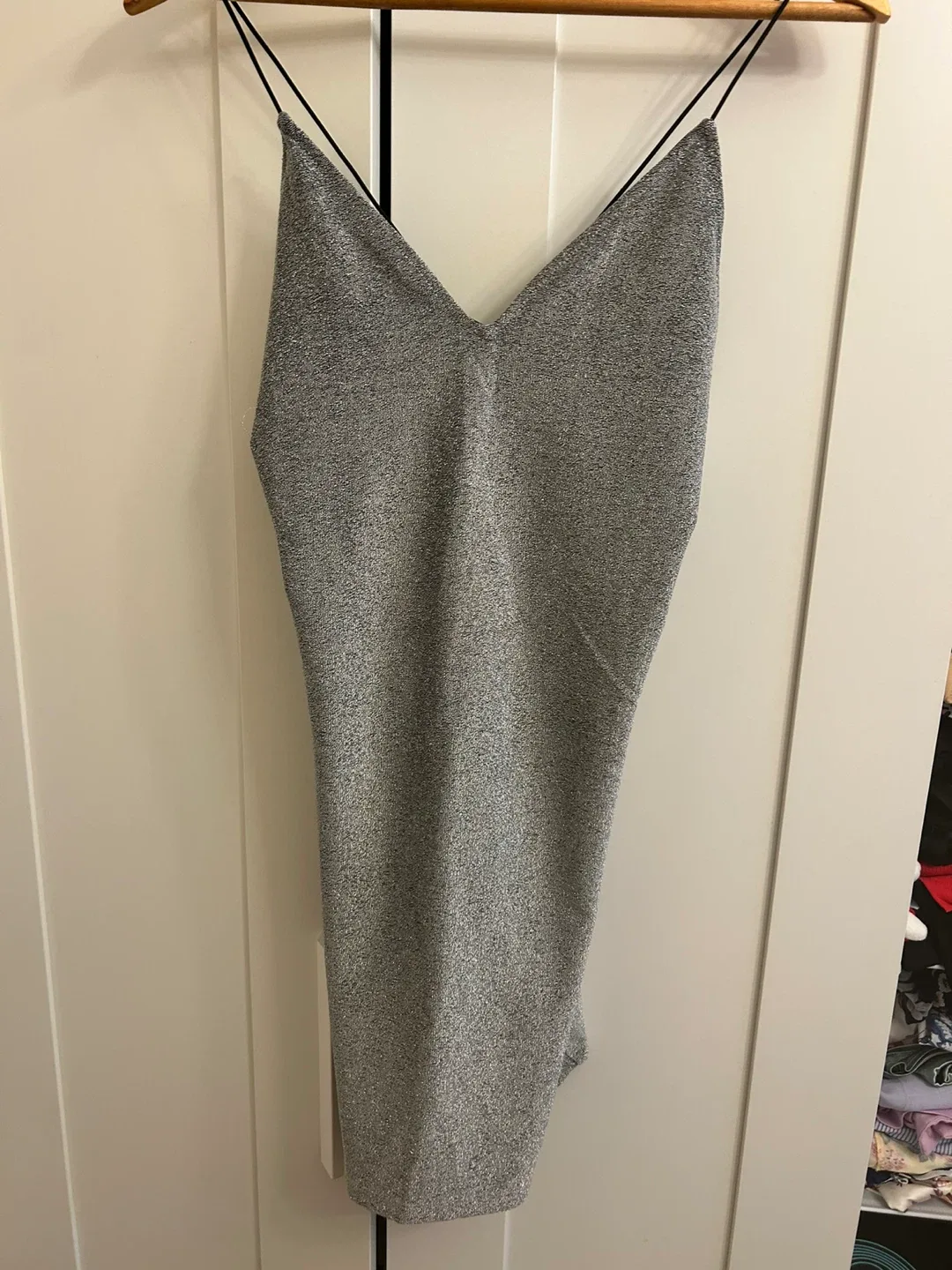 H&M Grey Sparkly Dress - Size M thumbnail