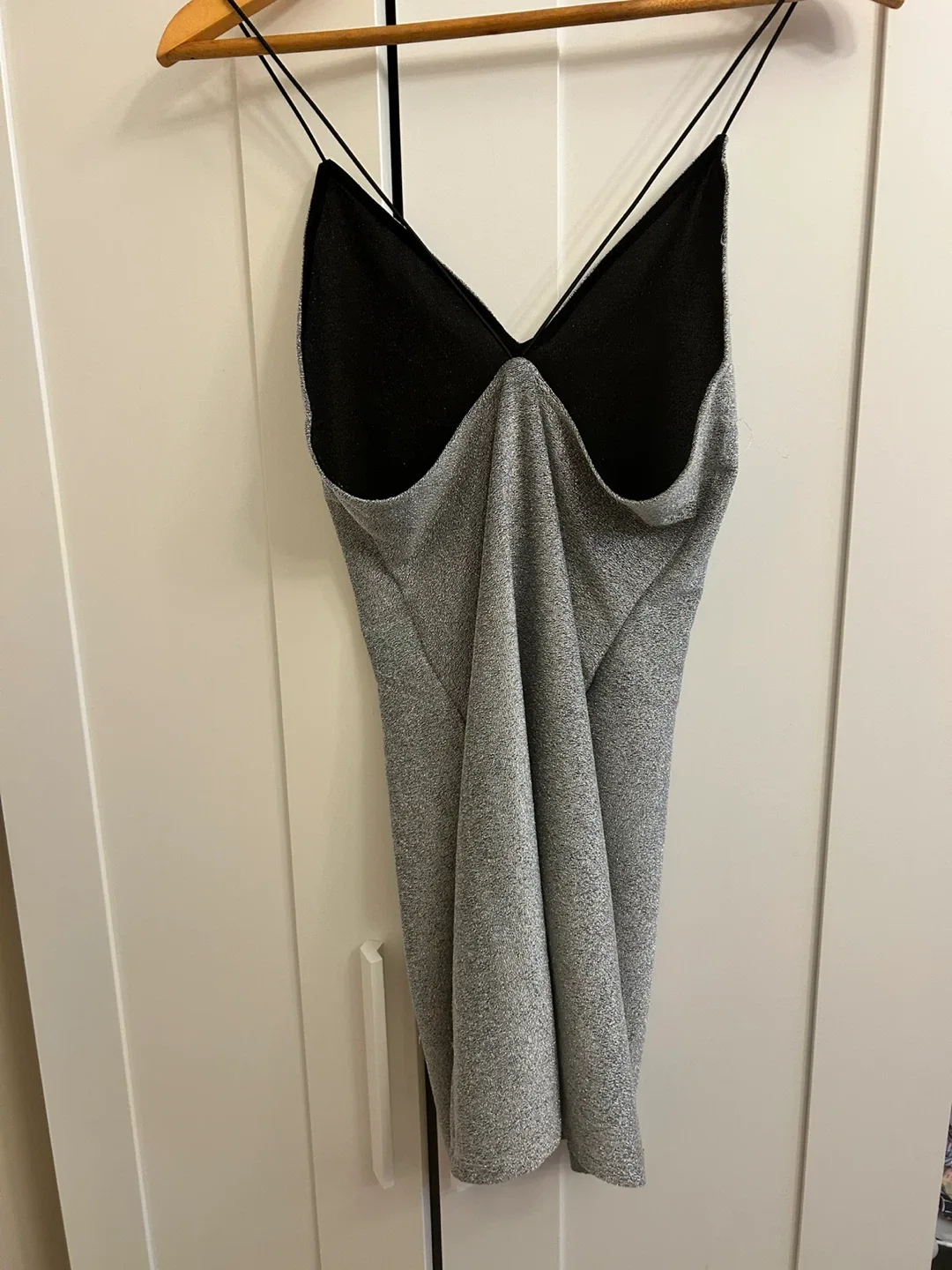 H&M Grey Sparkly Dress - Size M image indicator(5)