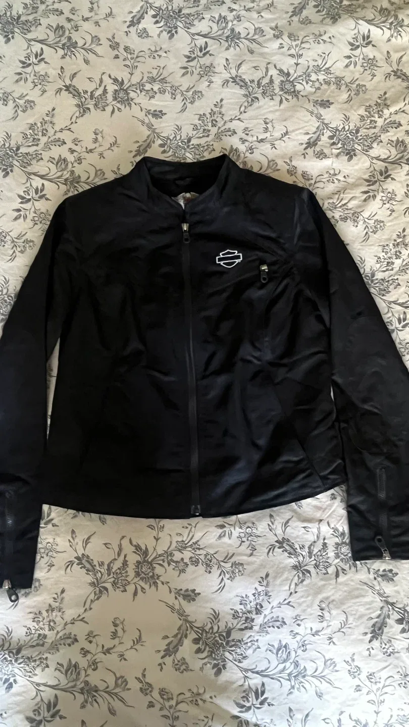 Harley Davidson Women's Black Jacket image indicator(9)