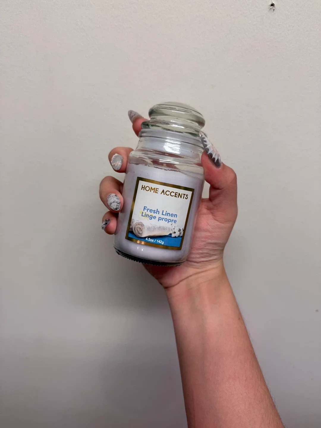 Home Accents Fresh Linen Candle thumbnail