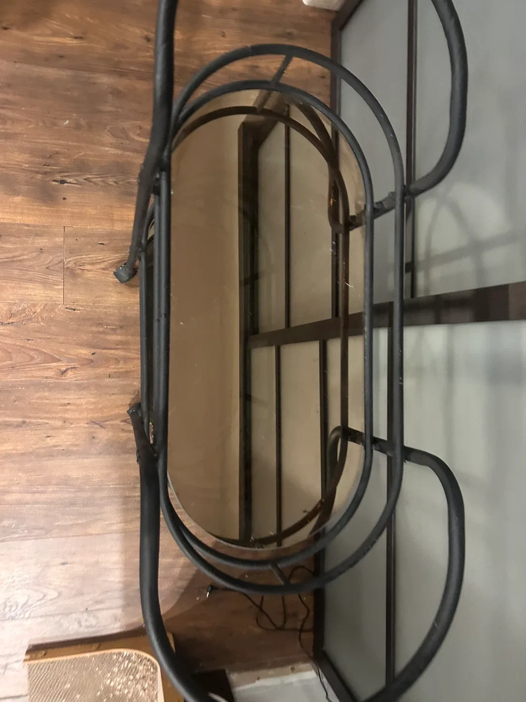 Metal & Glass Bar Cart image indicator(5)