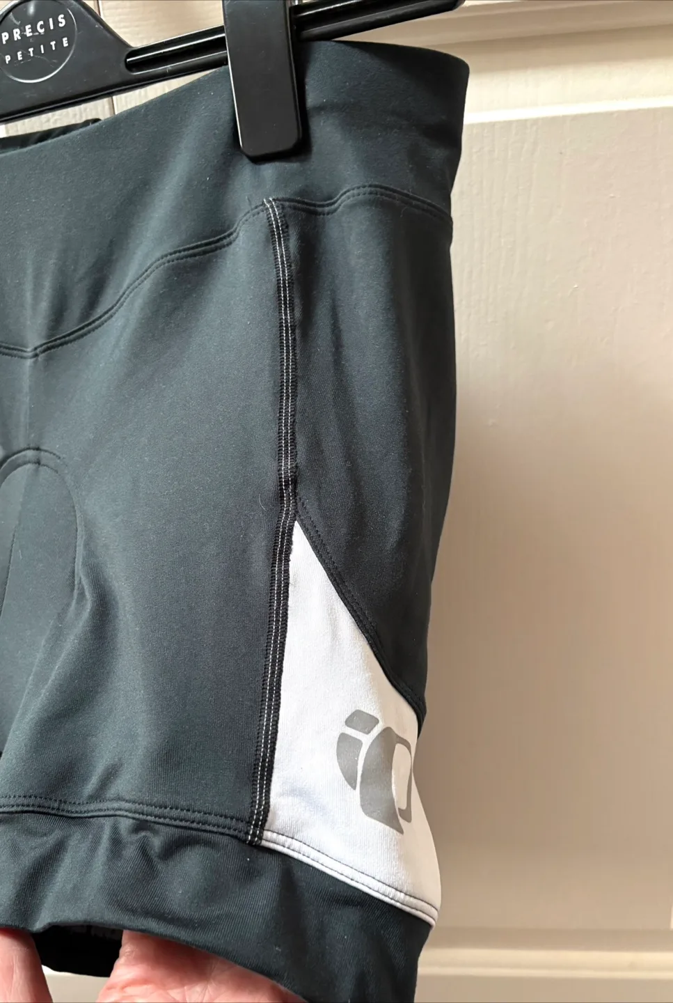 Pearl Izumi Women's Cycling Shorts - Size Large image indicator(2)