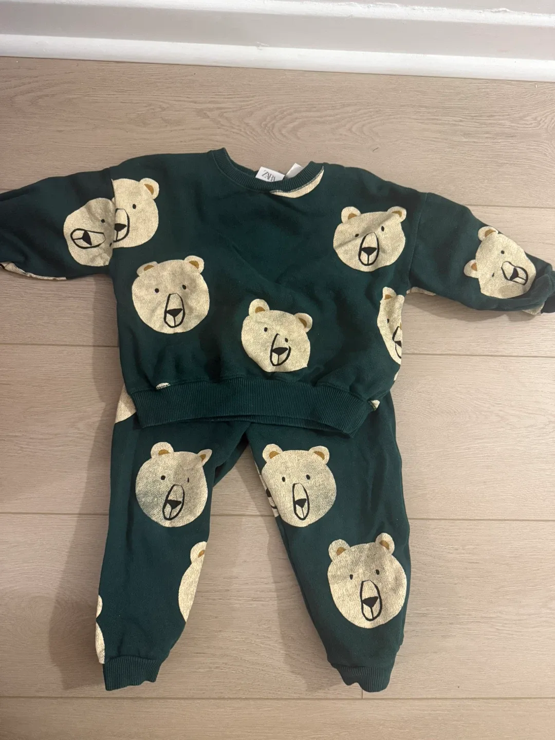 Boys winter bundle 3/4 y/o image indicator(8)