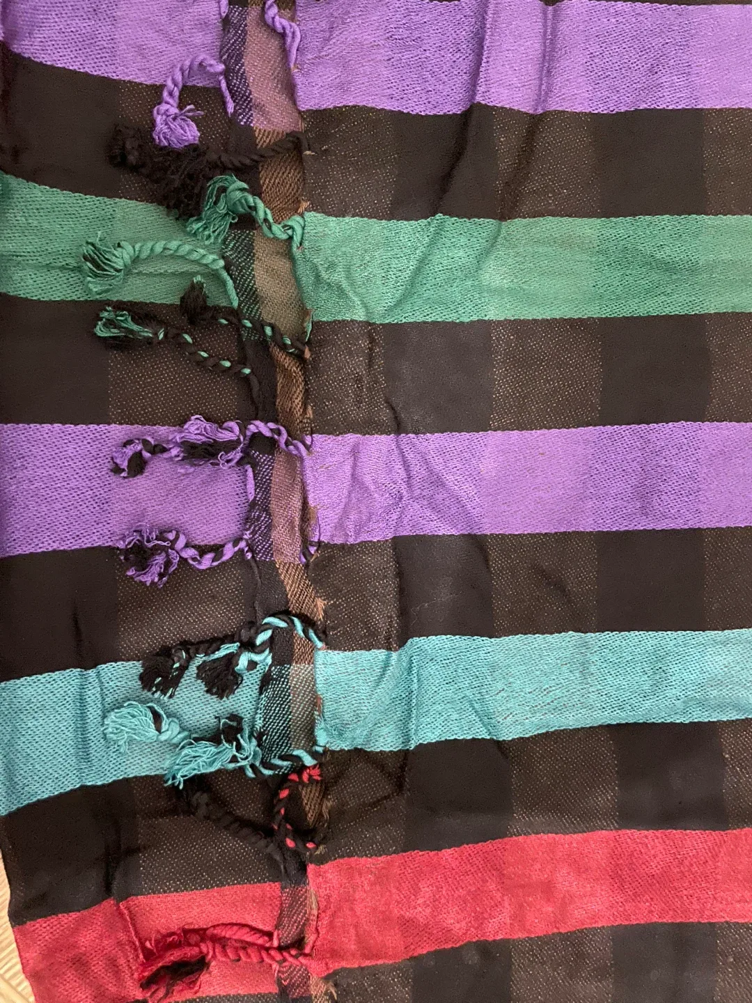 Striped Scarf image indicator(2)