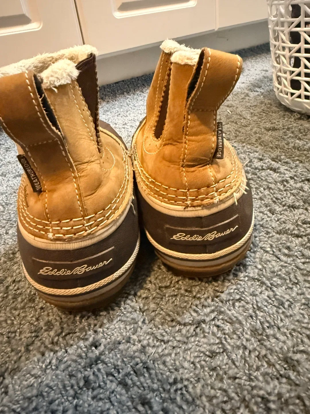 Eddie Bauer Women's Boots - Size 8 image indicator(3)