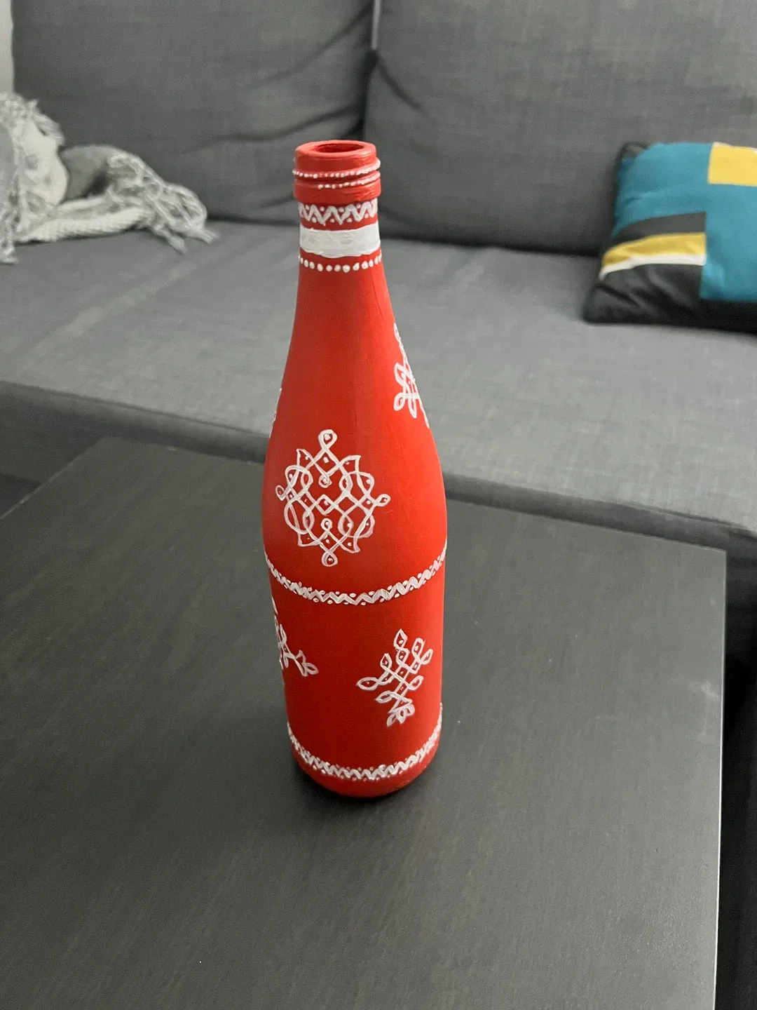 Red Decorative Bottle image indicator(3)