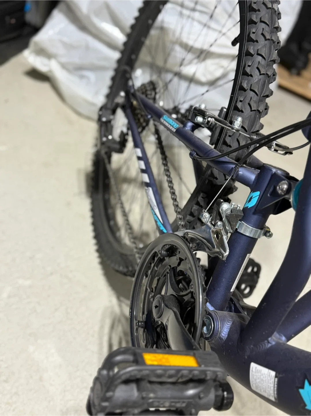 Hyper 26" Razor Mountain Bike - Blue image indicator(4)