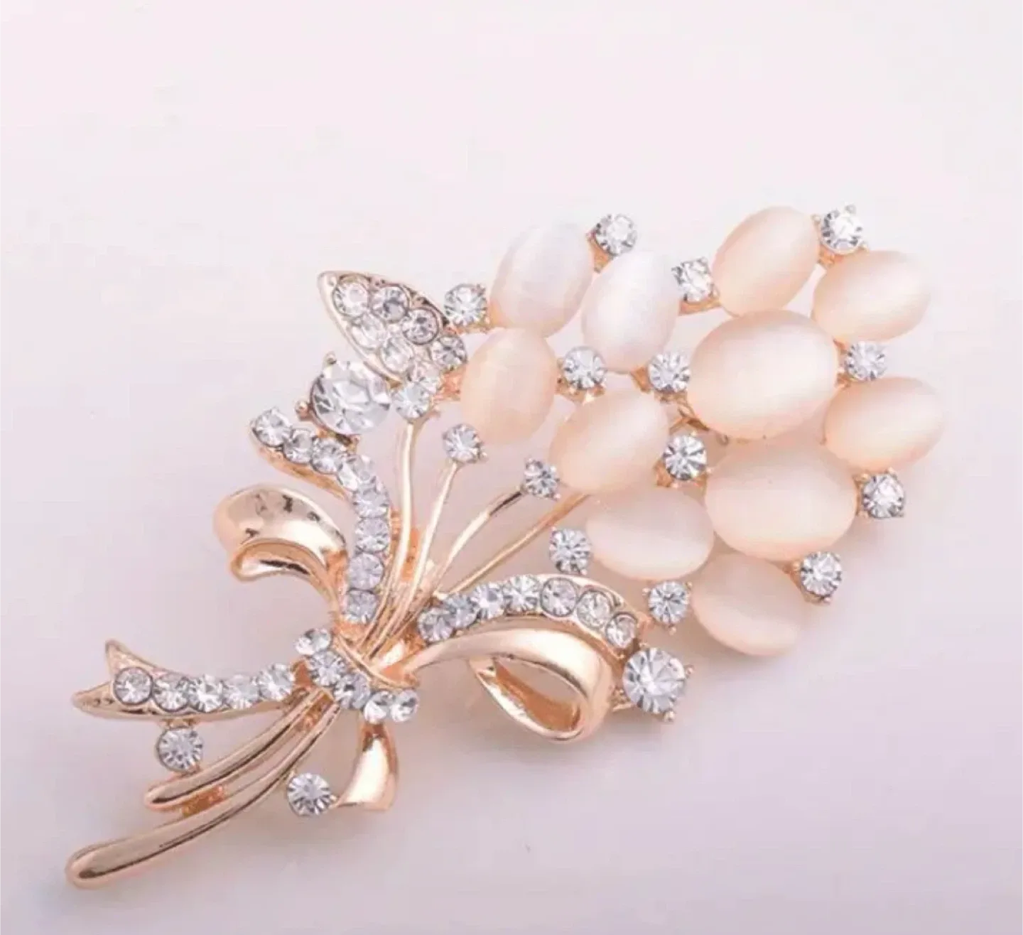 Floral Bouquet Brooch - Gold Tone image indicator(2)