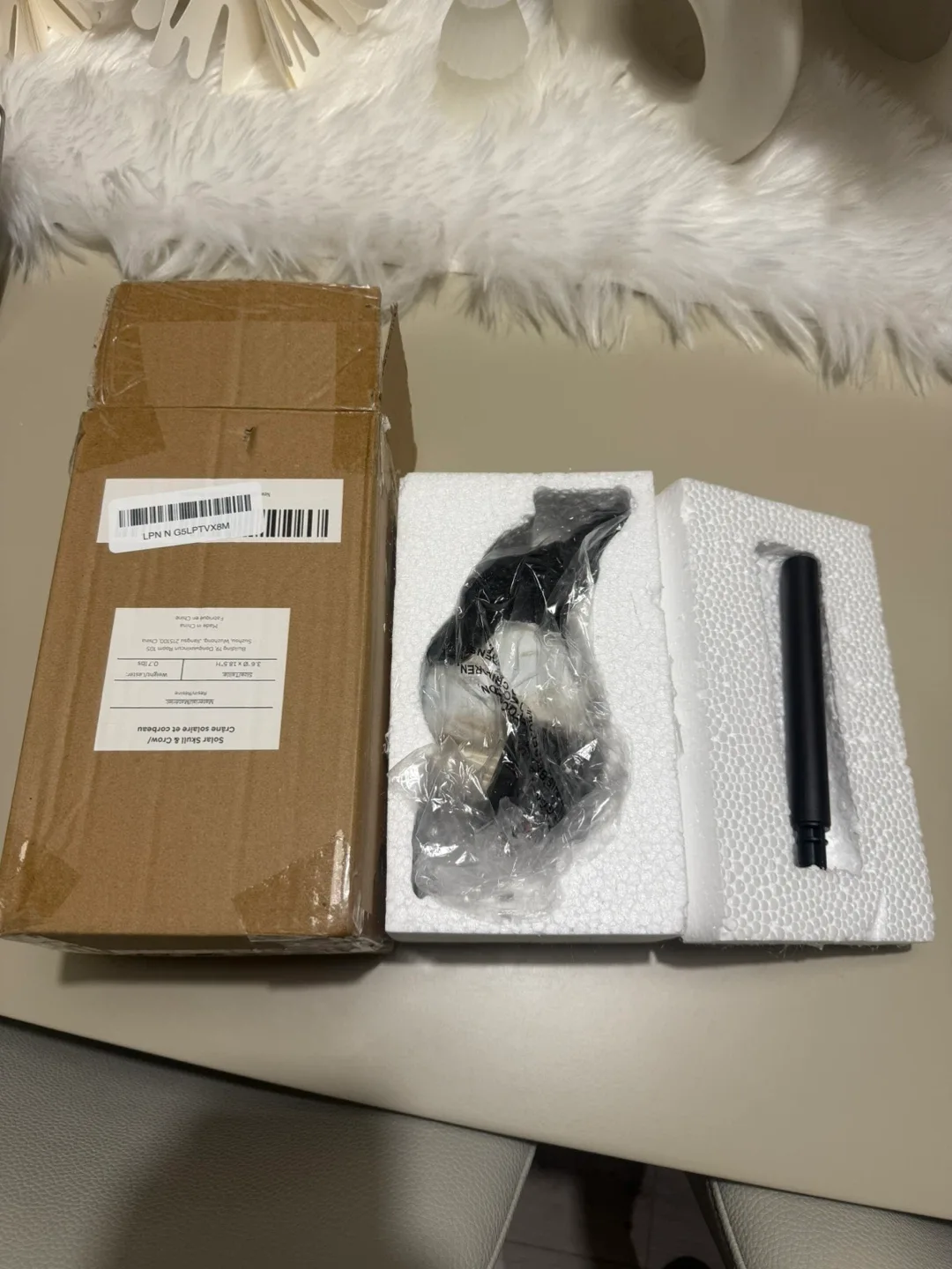 New in box! Solar Skull Head and Crow Outdoor Garden Decoration image indicator(5)