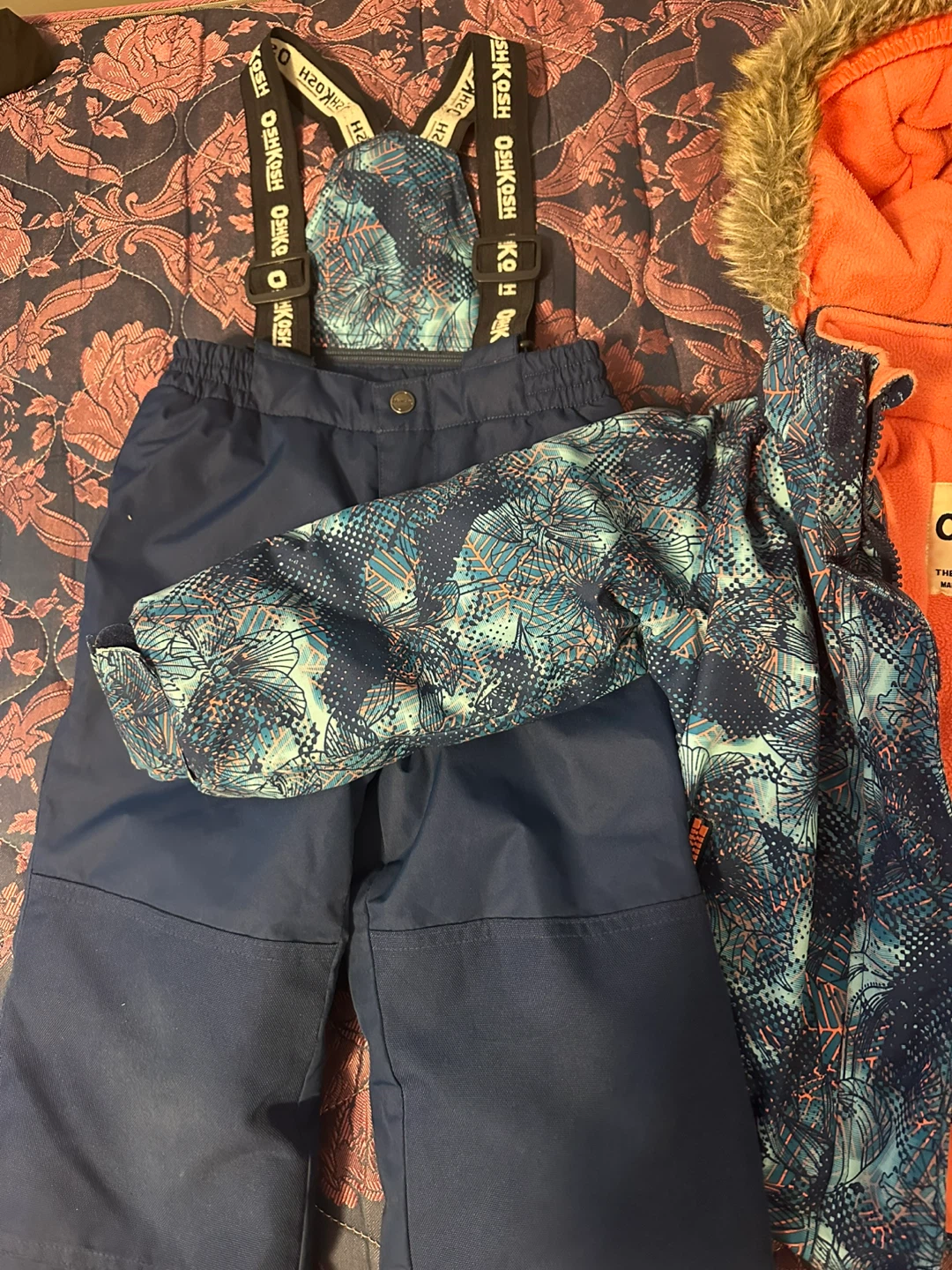 OshKosh B'gosh Size 4 Snowsuit Set - photo 3