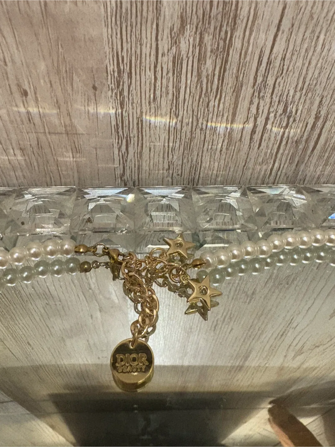 Beauty Pearl Necklace GWP image indicator(3)