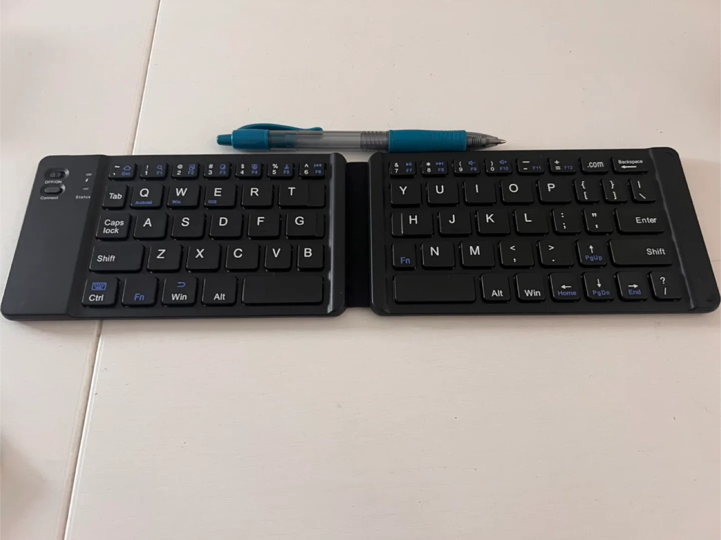 Foldable Bluetooth Keyboard - Portable image indicator(6)