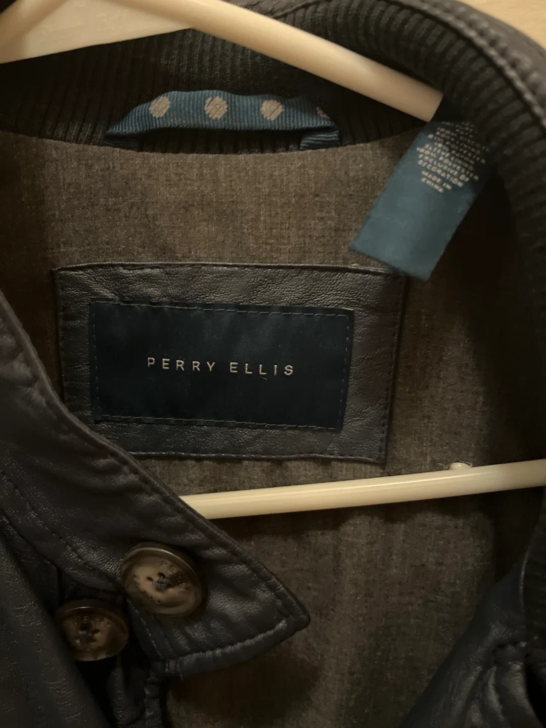 Perry Ellis Leather Jacket, Size L image indicator(4)