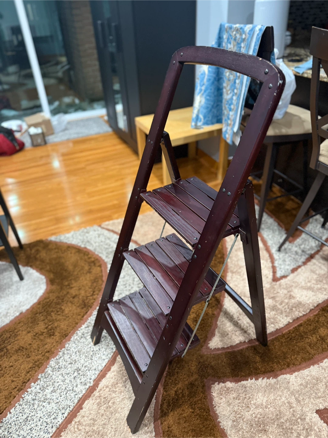 Folding Wooden Step Stool Ladder - photo 2