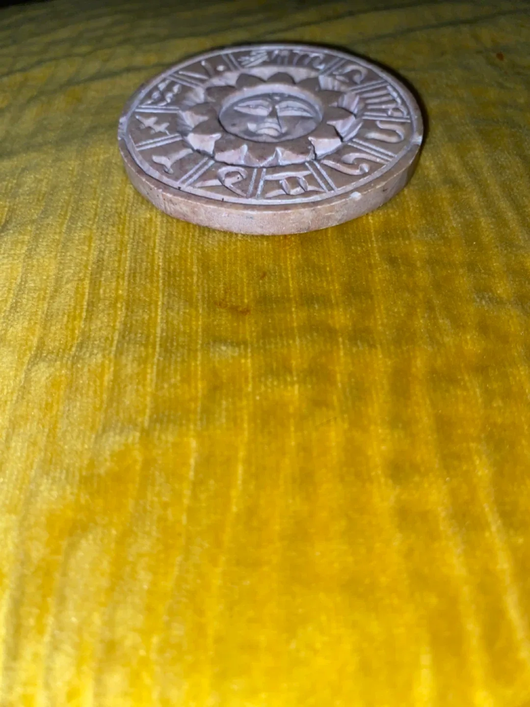 Zodiac Sun Medallion image indicator(2)