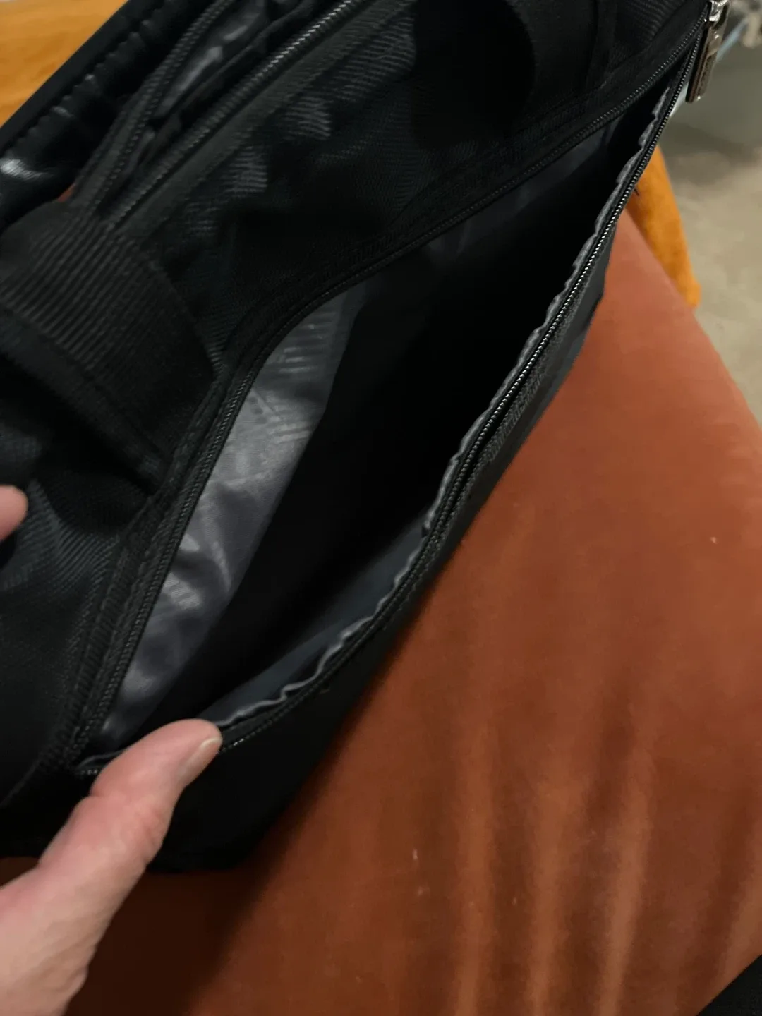 Samsonite Black Laptop Bag image indicator(3)