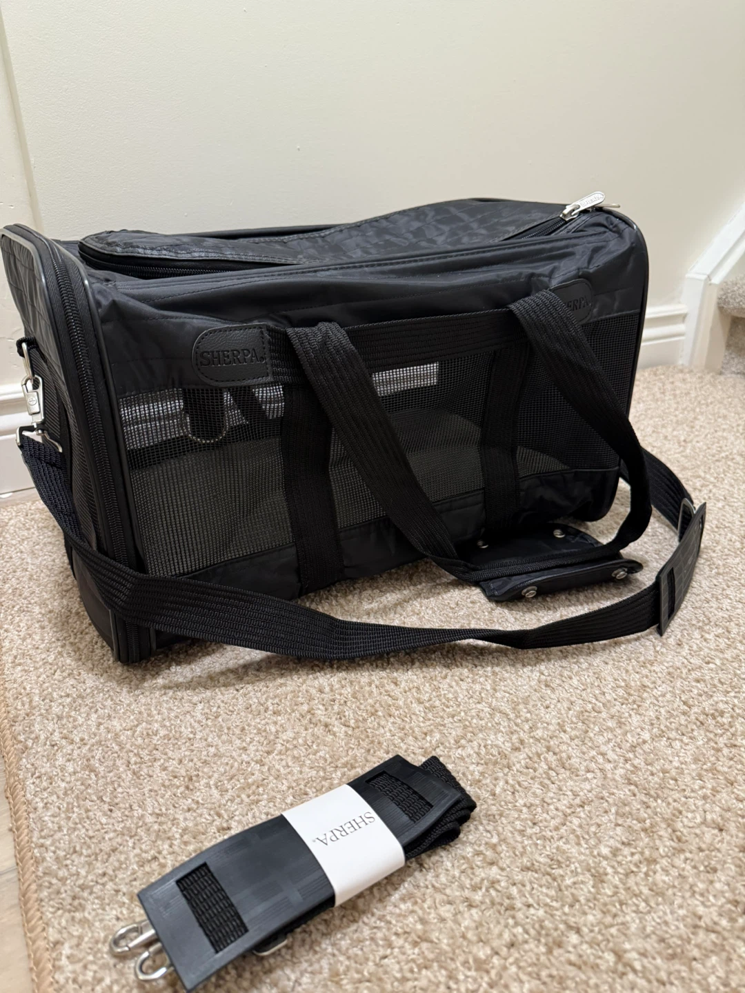 Sherpa Pet Carrier - Black, Large