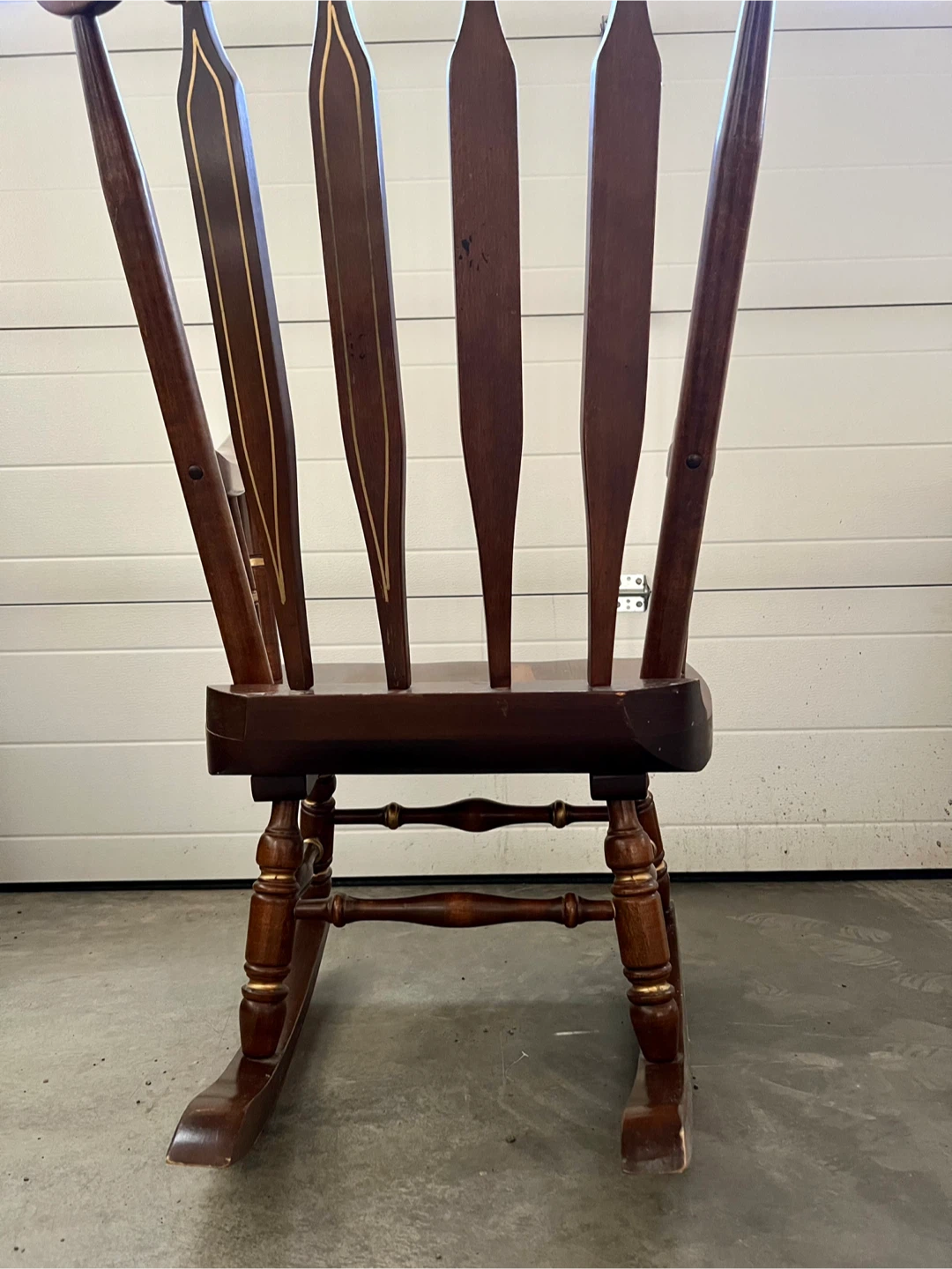 Vintage Wooden Rocking Chair 🥕 - photo 4