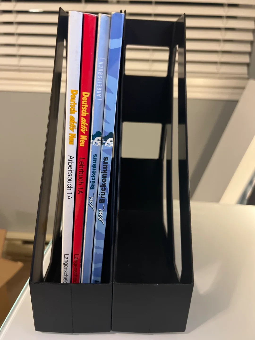 Black Magazine File Holder - Set of 2 image indicator(3)