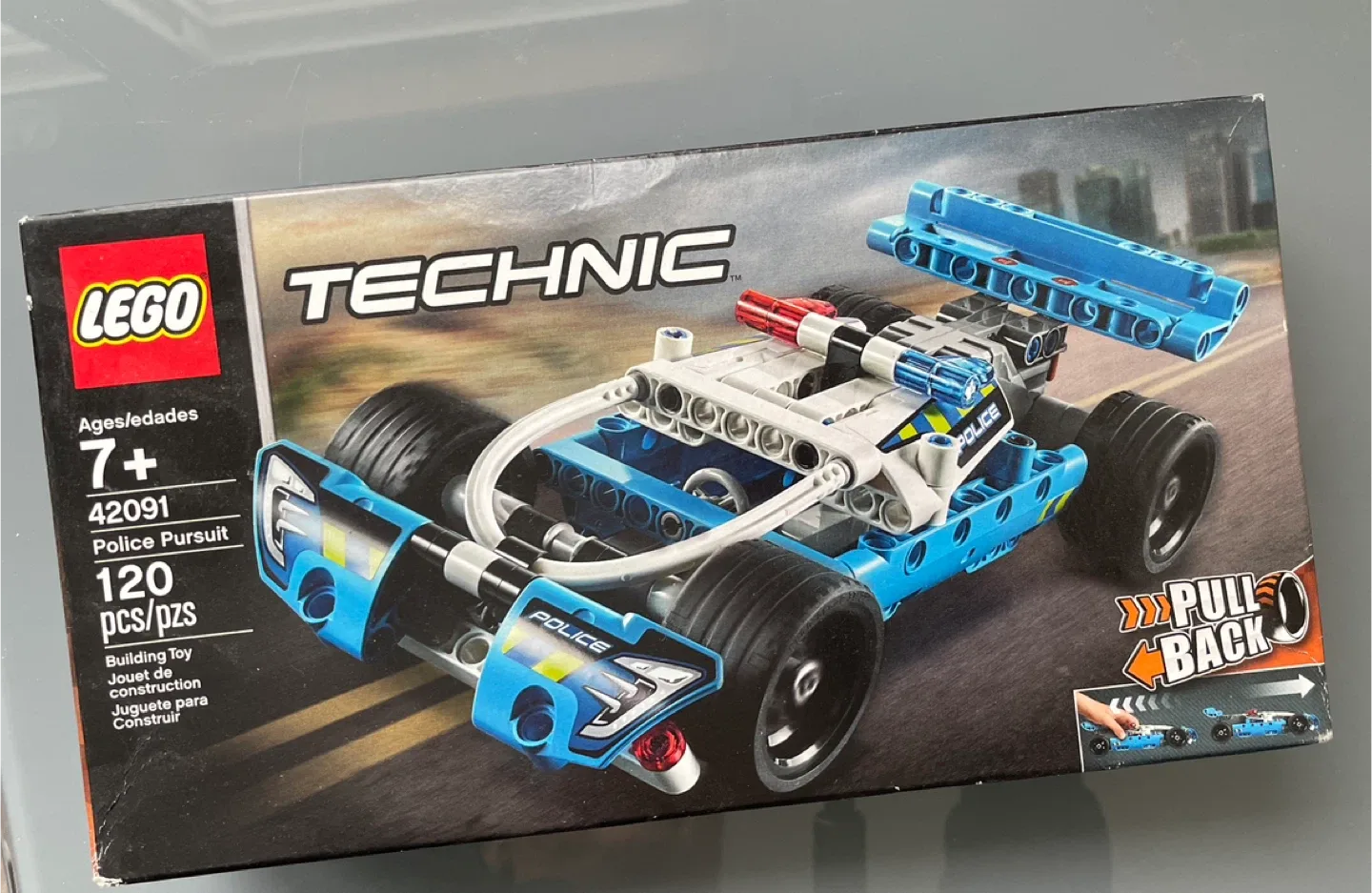LEGO Technic 42091 Police Pursuit Pull Back Car image indicator(2)