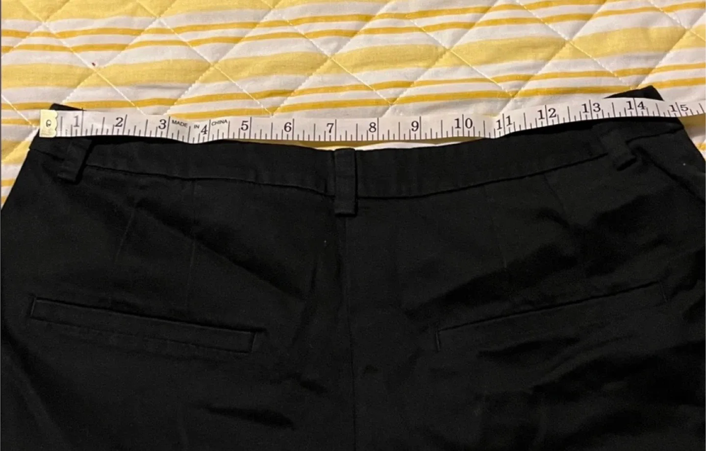 Women’s H&M Black Pants - Size 10 image indicator(5)