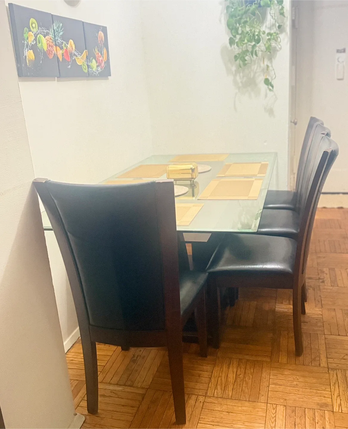 Glass Top Dining Table with 6 Chairs - 42" x 72” image indicator(5)