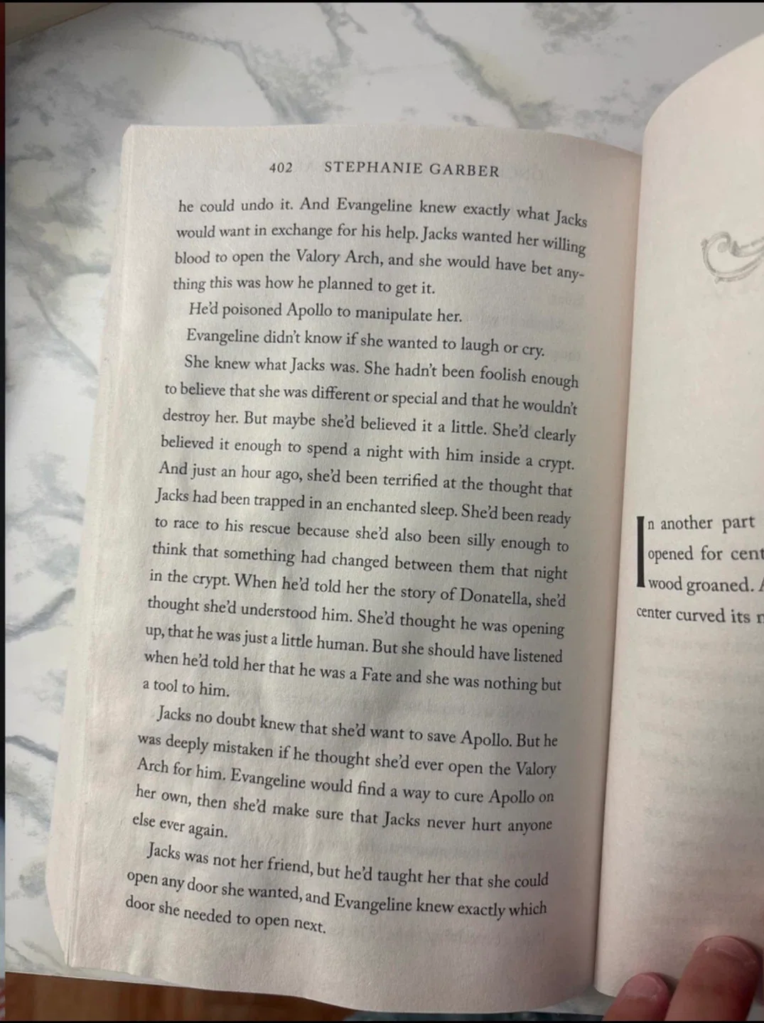 Once Upon a Broken Heart by Stephanie Garber image indicator(4)