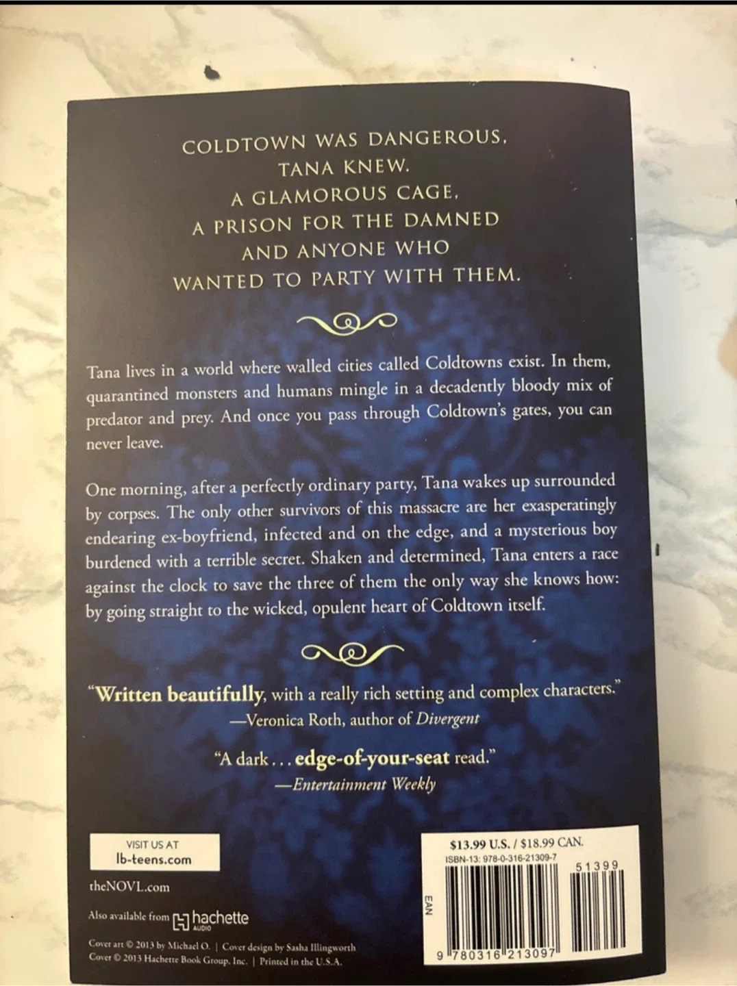 The Coldest Girl in Coldtown by Holly Black image indicator(2)