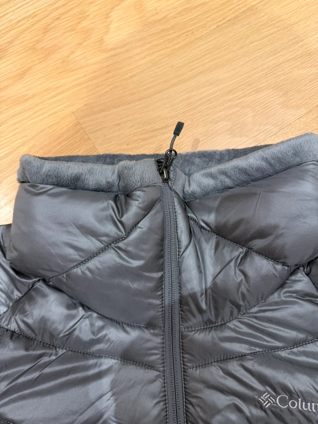 Columbia Puffer Jacket - Grey - photo 3